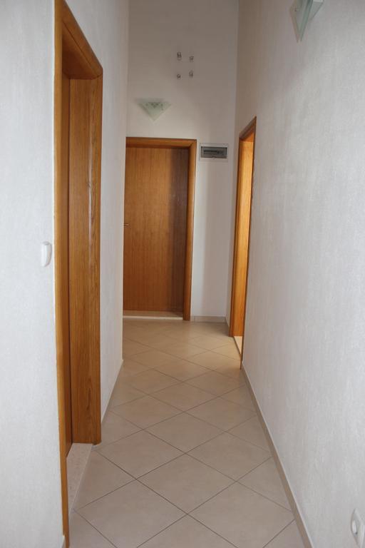 Apartments 4 Dolphins Rogoznica  Bilik gambar