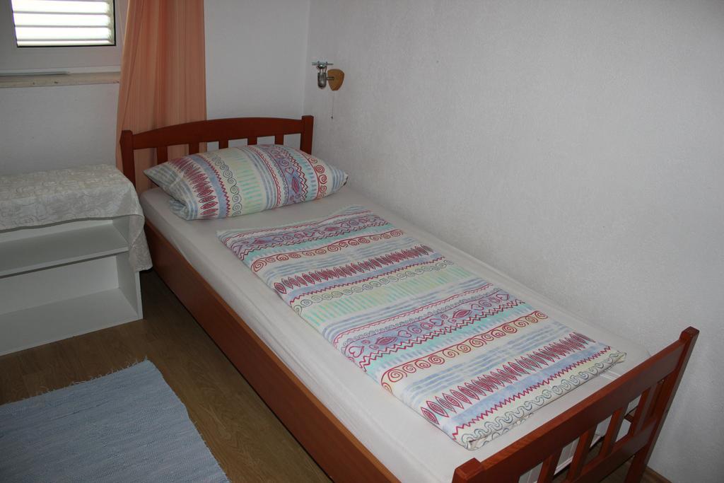 Apartments 4 Dolphins Rogoznica  Bilik gambar
