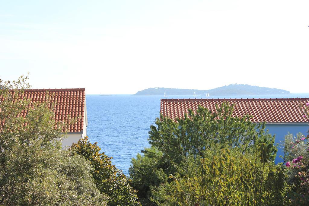 Apartments 4 Dolphins Rogoznica  Luaran gambar